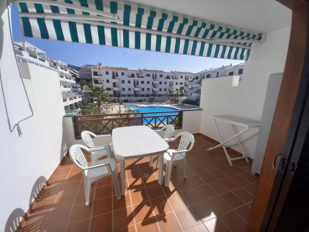 Victoria Court 2 - Lovely Apartment 65 Los Cristianos  Exteriör bild