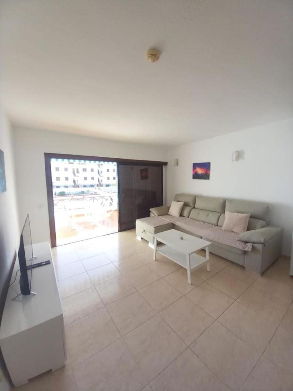 Victoria Court 2 - Lovely Apartment 65 Los Cristianos  Exteriör bild