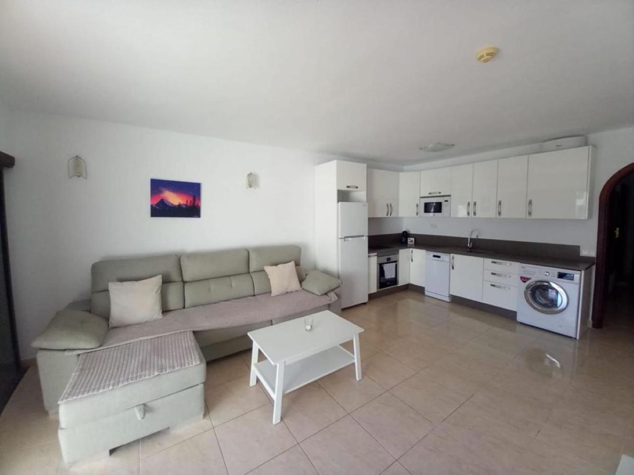 Victoria Court 2 - Lovely Apartment 65 Los Cristianos  Exteriör bild